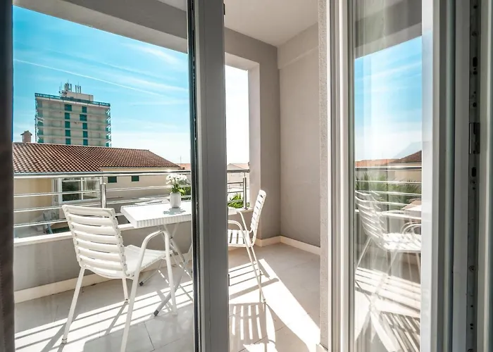 And Vuleta, Close To The Makarska