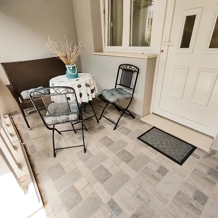 And Vuleta, Close To The Apartman *