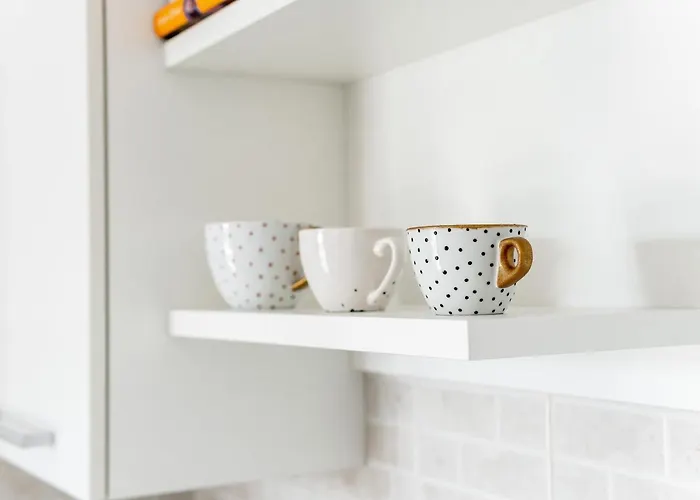 And Vuleta, Close To The Apartament *